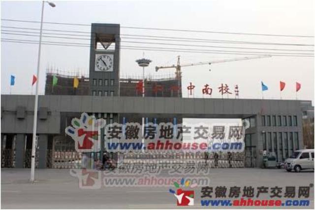 周边环境图 11/12