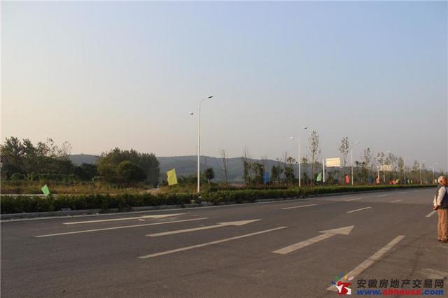 周边环境图 3/13