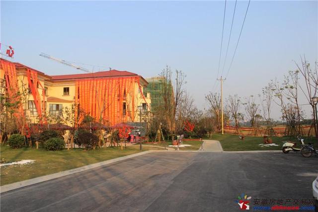 周边环境图 12/13