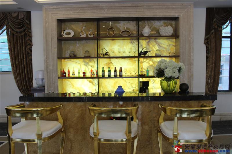 售楼处实景 7/11