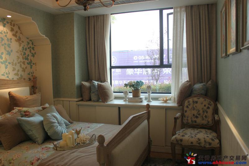 英伦风格-次卧 8/13