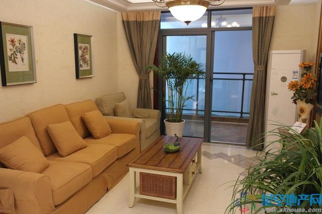 103平米B户型样板房客厅 11/14