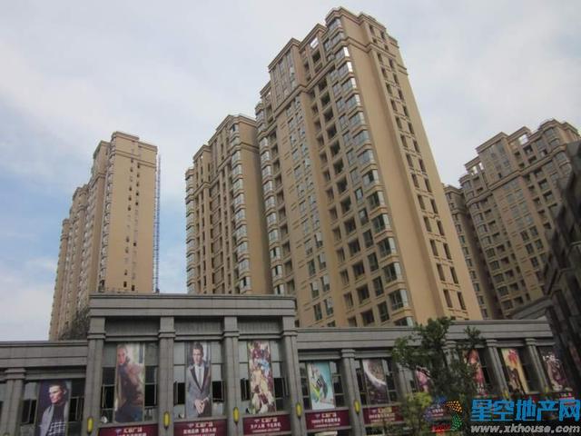 中辉世纪城项目现场实景图 7/7