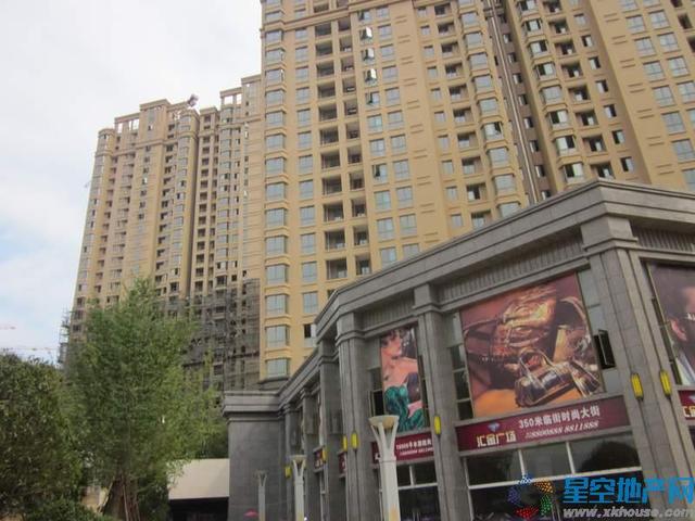 中辉世纪城项目现场实景图 3/8