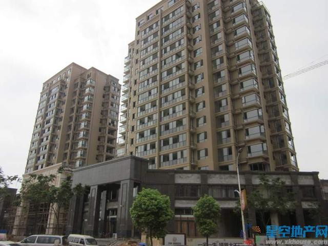 中辉世纪城项目现场实景图 1/8